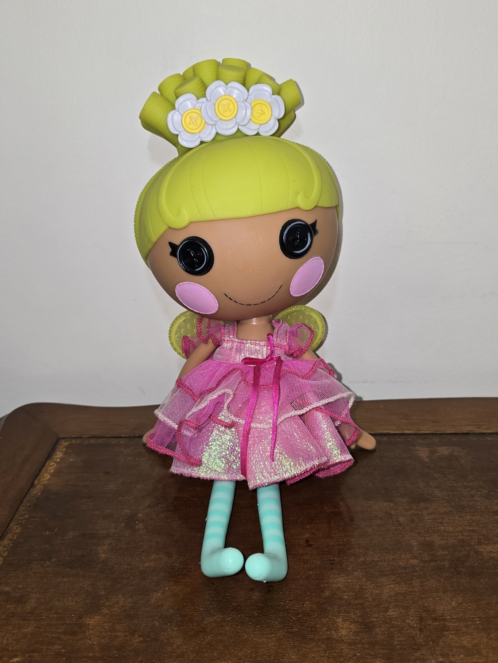 Lalaloopsy Doll Pix E. Flutters 2010 MGA Fairy Yellow Hair with Wings 14"